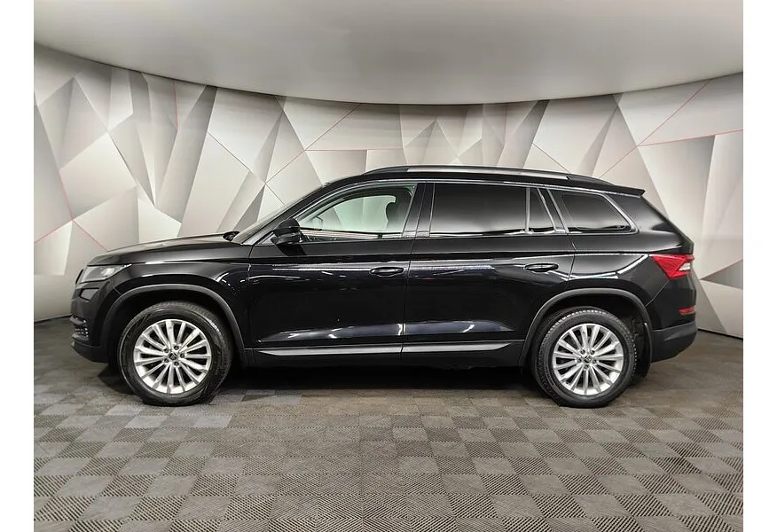 АВИЛОН - Skoda Kodiaq 2.0 TDI DSG 4X4 (150 л.с.) Черный - slide 2