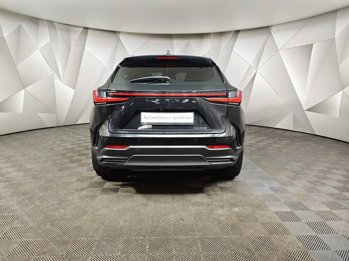 Lexus NX 2.5 AT AWD (200 л.с.) Luxury Черный в АВИЛОН. Слайд №8
