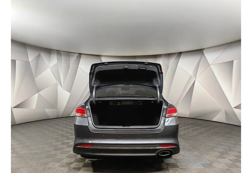 Kia Optima 2.0 AT (150 л.с.) Серый в АВИЛОН. Слайд №12 Kia Optima 2.0 AT (150 л.с.) Серый в АВИЛОН. Слайд №12