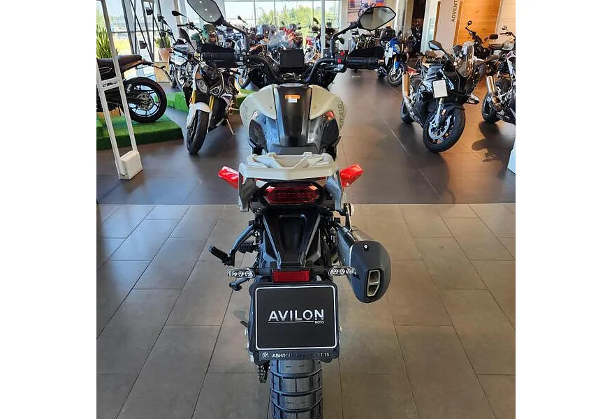 Benelli TRK 702 X 698 см³ (70 л.с.) (70) 698 Серый в АВИЛОН. Слайд №6