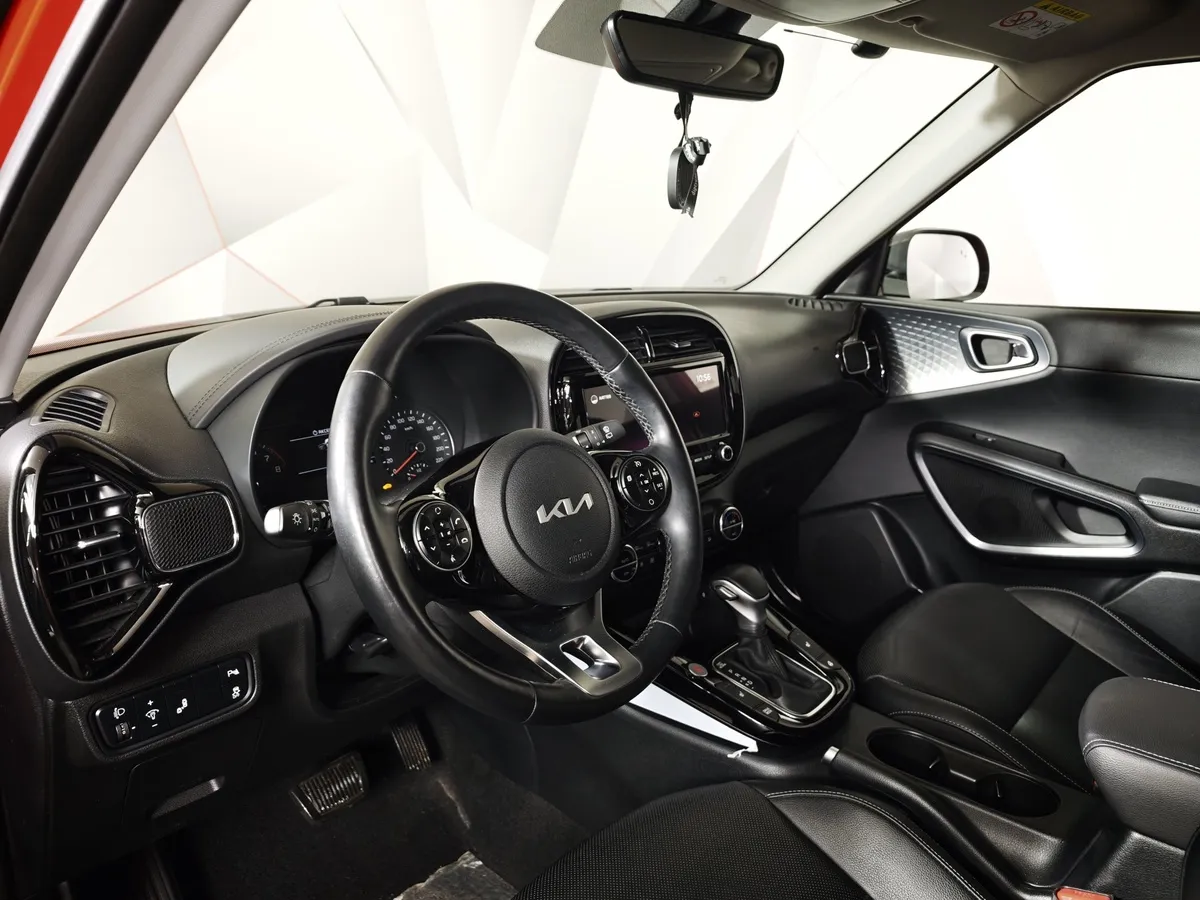 Kia Soul 2.0 MPI AT (150 л.с.) Premium Plus Красный в АВИЛОН. Слайд №19