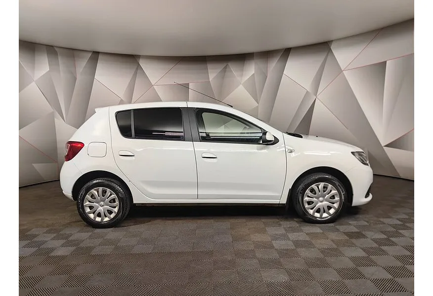 АВИЛОН - Renault Sandero 1.6 MT (82 л.с.) Белый - slide 3