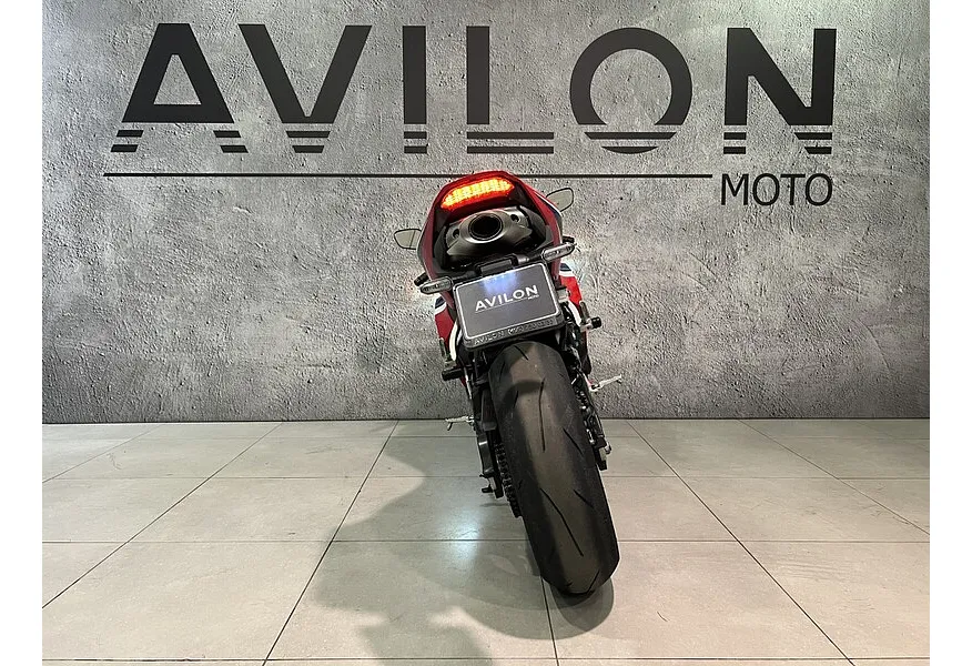 АВИЛОН - Honda CBR600 599 см³ (121 л.с.) (121) 599 Белый - slide 0