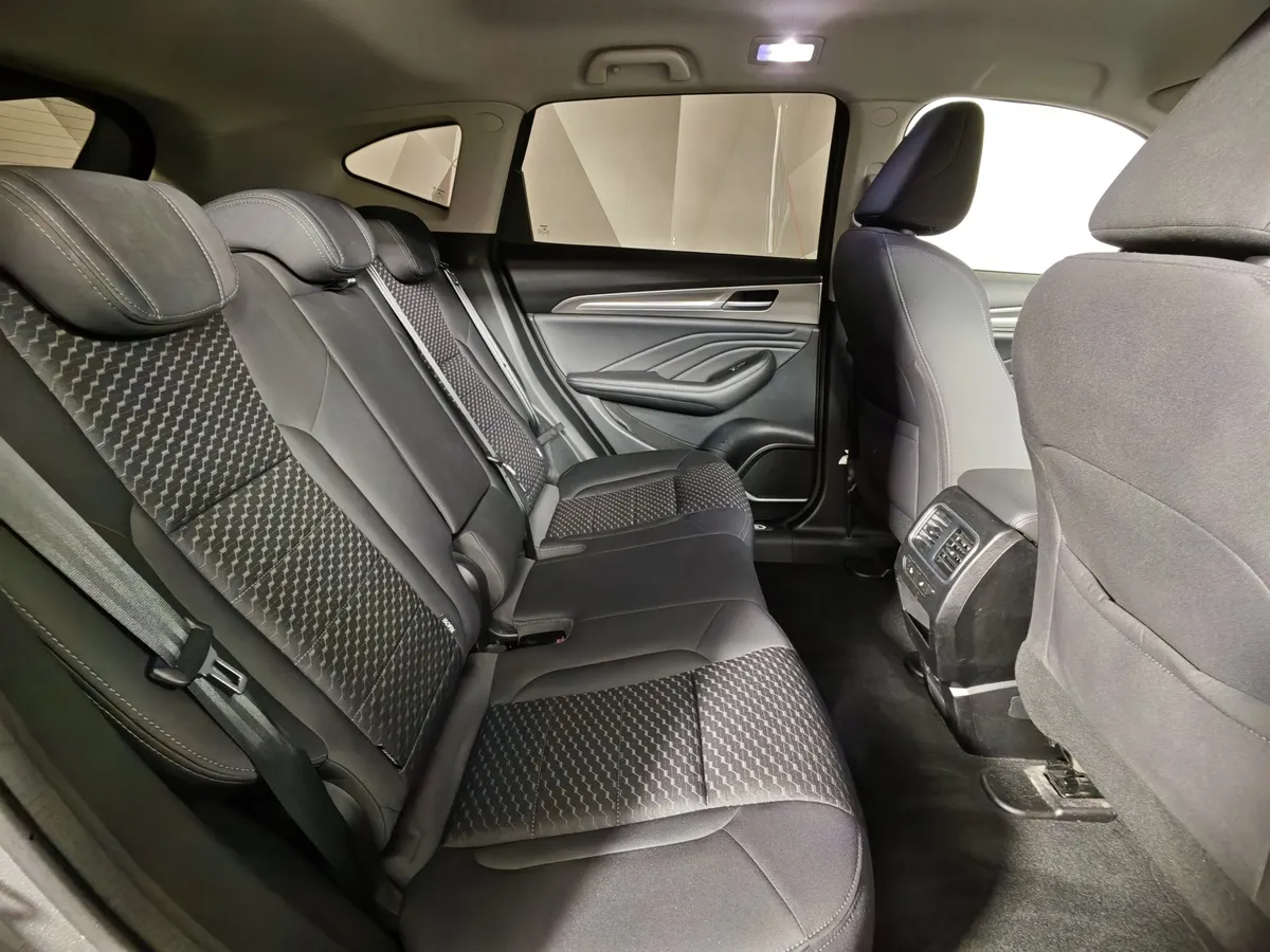 Haval F7 1.5T FWD 7DCT (150 л.с.) Comfort Серый в АВИЛОН. Слайд №15