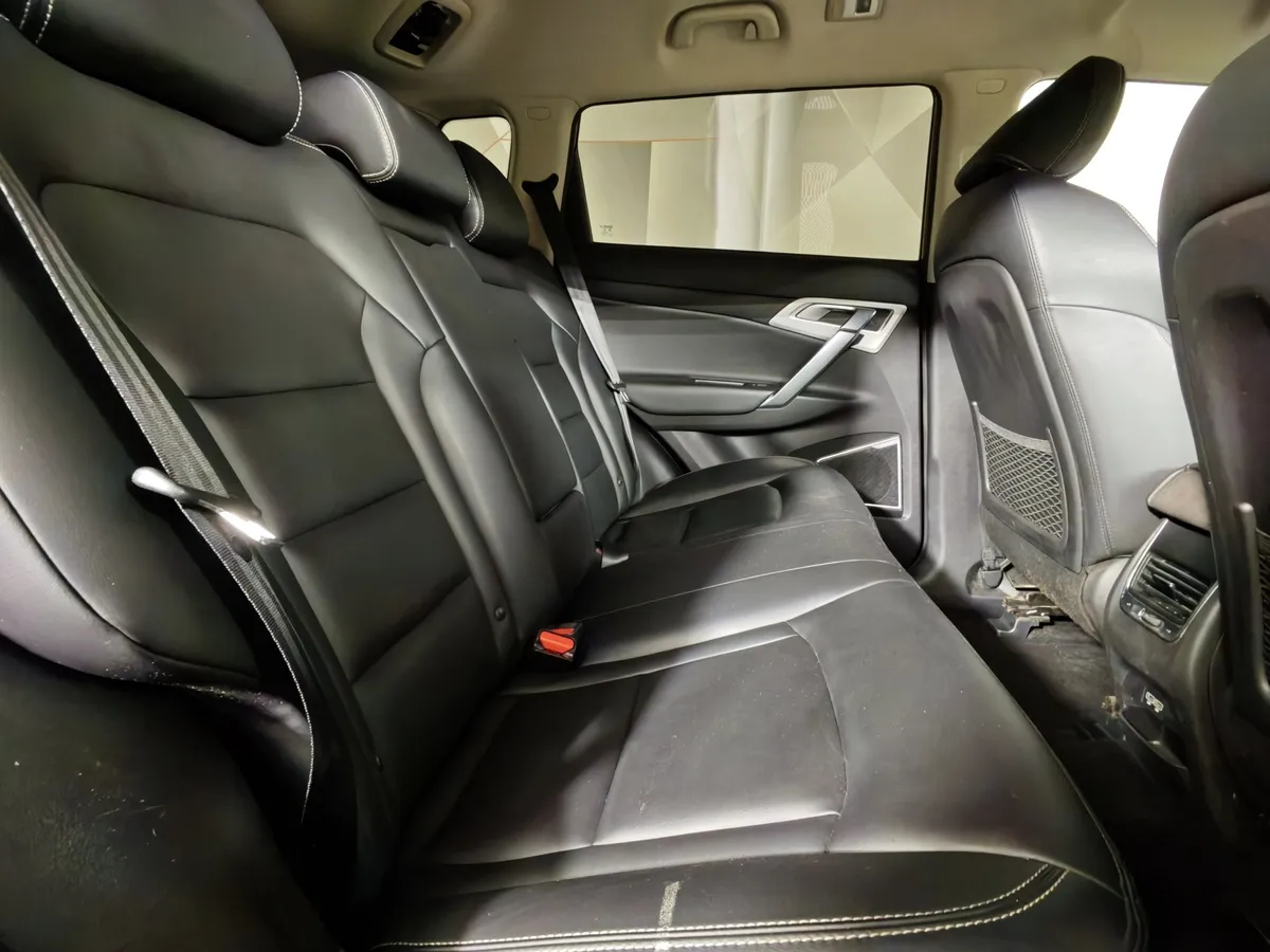 Geely Atlas 2.0T 7DCT 2WD (200 л.с.) Flagship Красный в АВИЛОН. Слайд №16