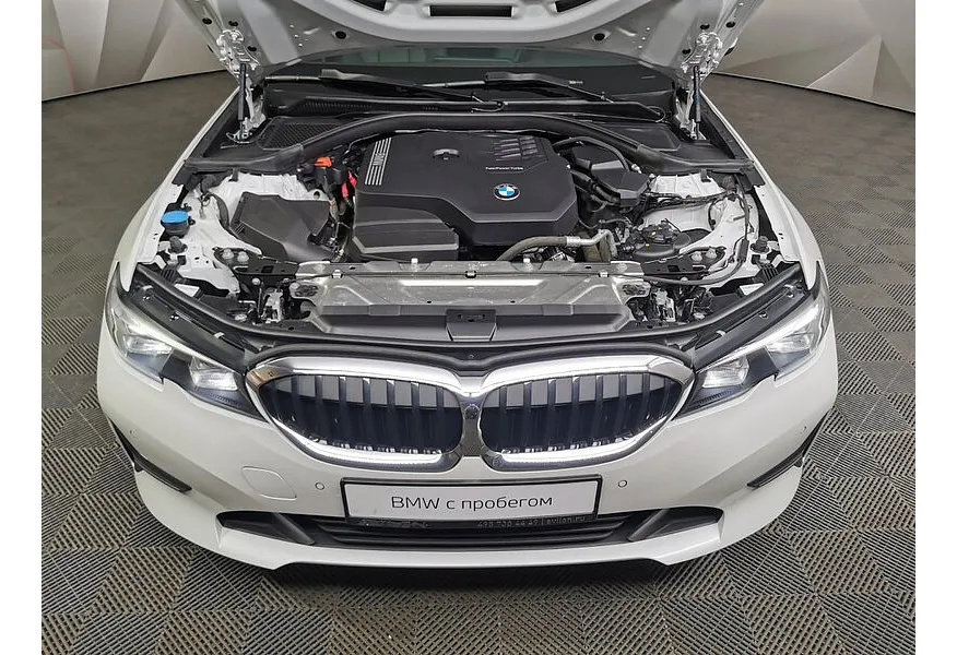 BMW 3 серия 318i Steptronic (156 л.с.) Белый в АВИЛОН. Слайд №11