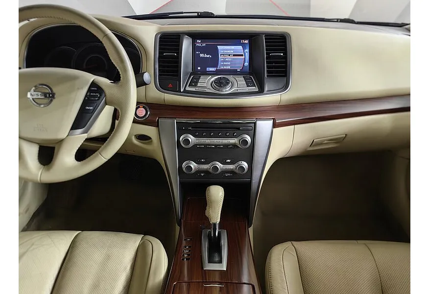 LIVE. Слайд №11