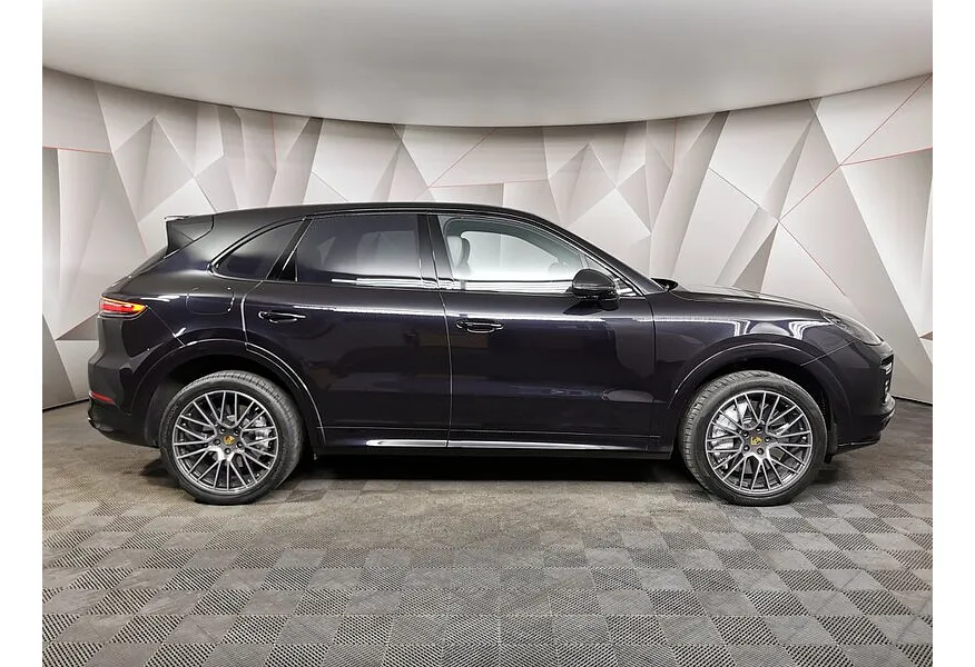 Porsche Cayenne Turbo 4.0 Tiptronic AWD (550 л.с.) Черный в АВИЛОН. Слайд №6