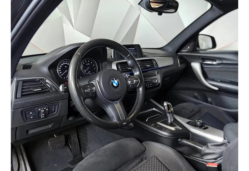 BMW 1 серия 116i AT (136 л.с.) Черный в АВИЛОН. Слайд №12