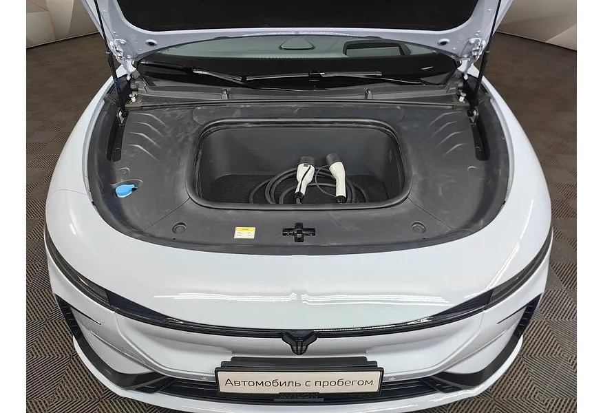 Voyah Passion EV AT AWD (510 л.с.) Синий в АВИЛОН. Слайд №11