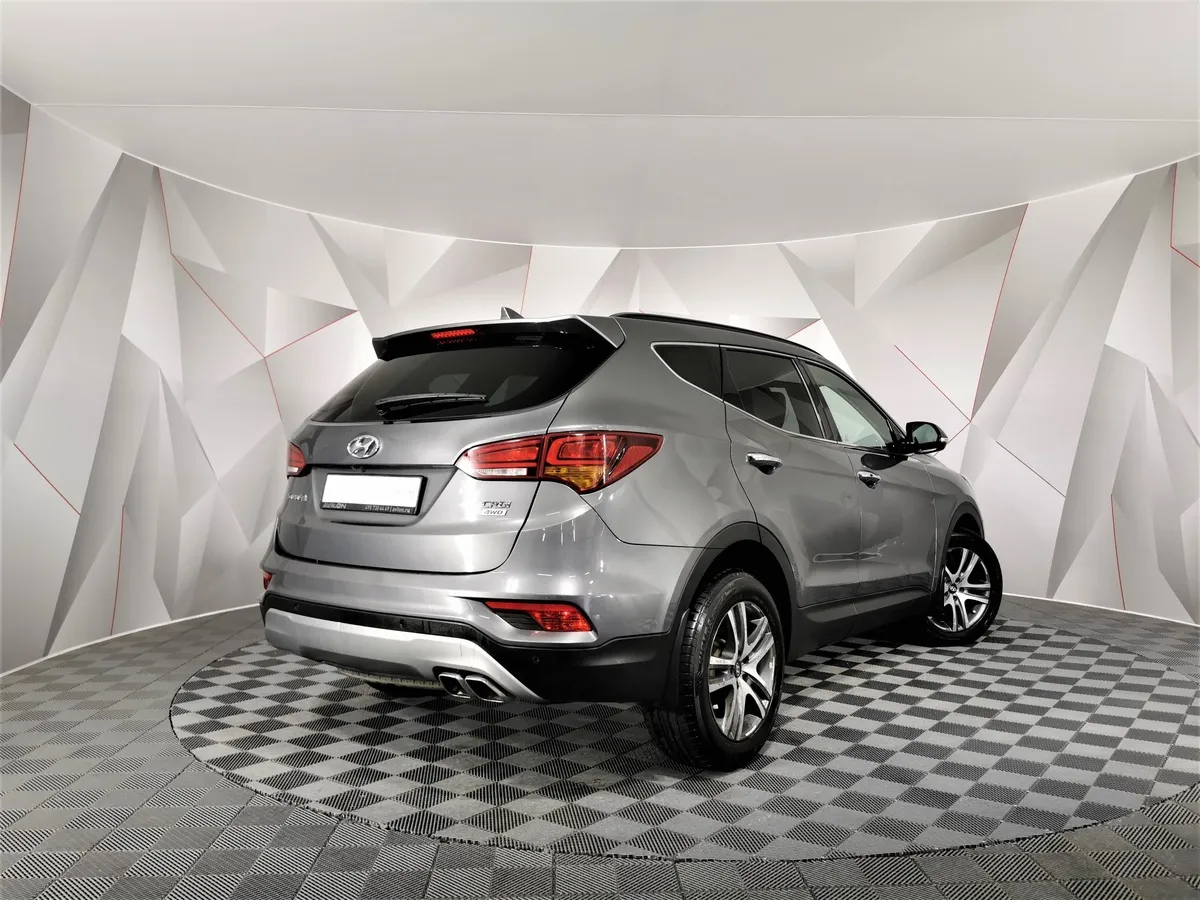 Hyundai Santa Fe 2.2 CRDi AT 4WD (197 л.с.) High-tech Серый в АВИЛОН. Слайд №2