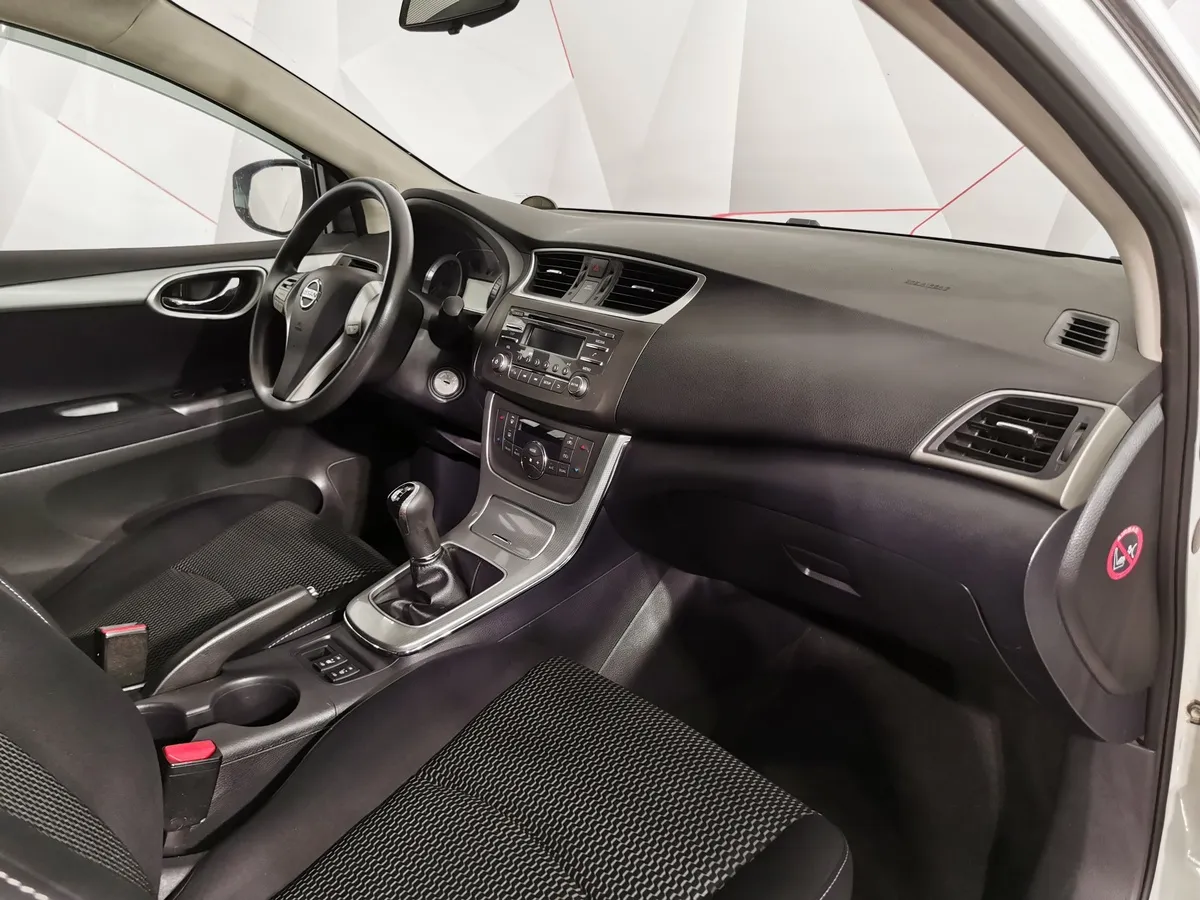 Nissan Sentra 1.6 МТ (117 л.с.) Белый в АВИЛОН. Слайд №11