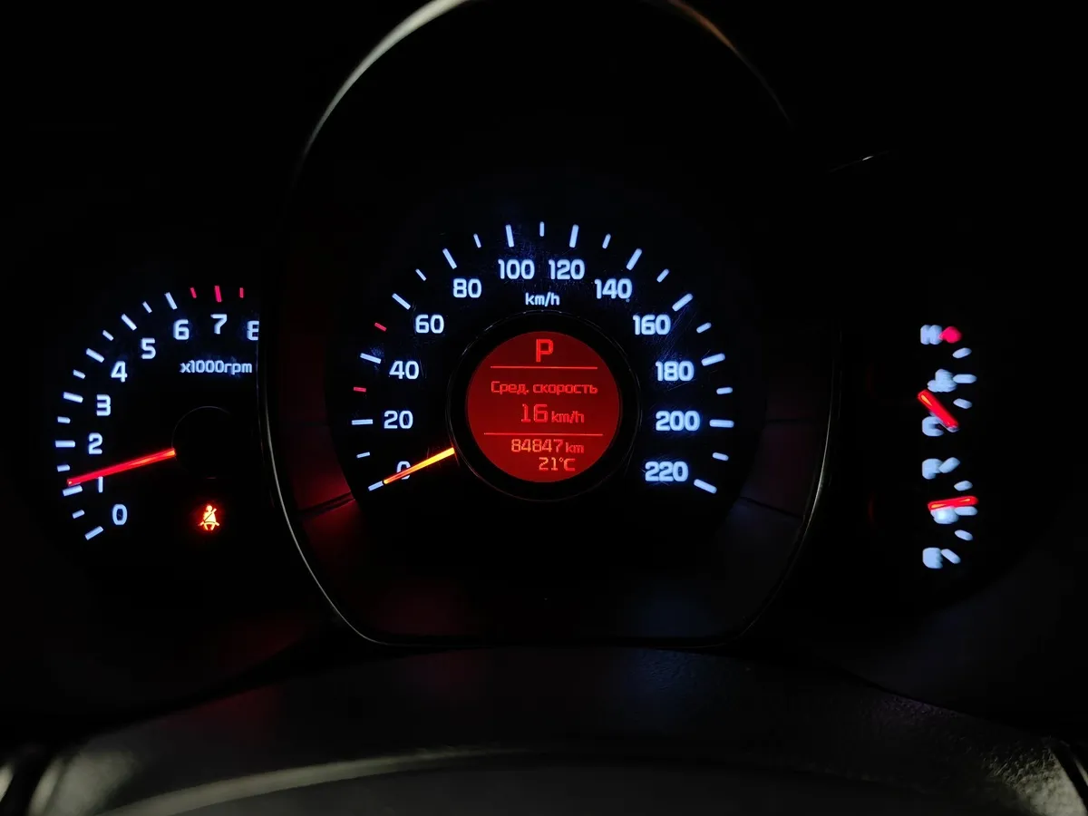 Kia Rio 1.6 AT (123 л.с.) Черный в АВИЛОН. Слайд №18