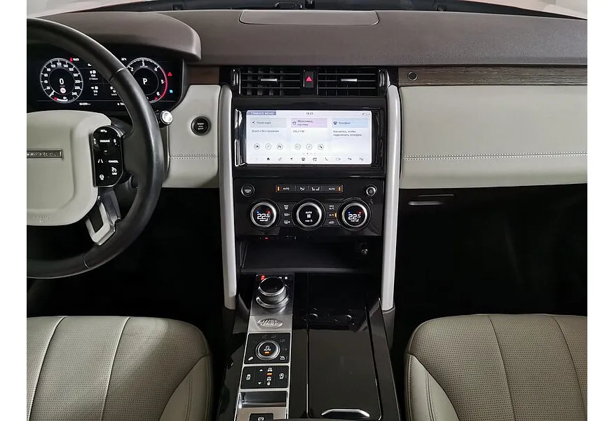 Land Rover Discovery 3.0 TDV6 AT 4WD (249 л.с.) HSE Оранжевый в АВИЛОН. Слайд №15