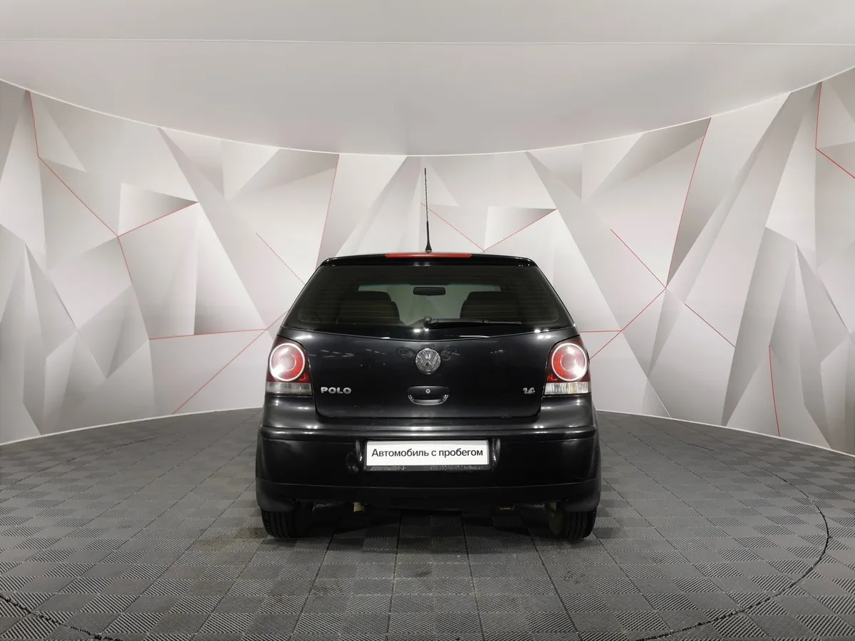 Volkswagen Polo 1.4 AT (75 л.с.) Черный в АВИЛОН. Слайд №8