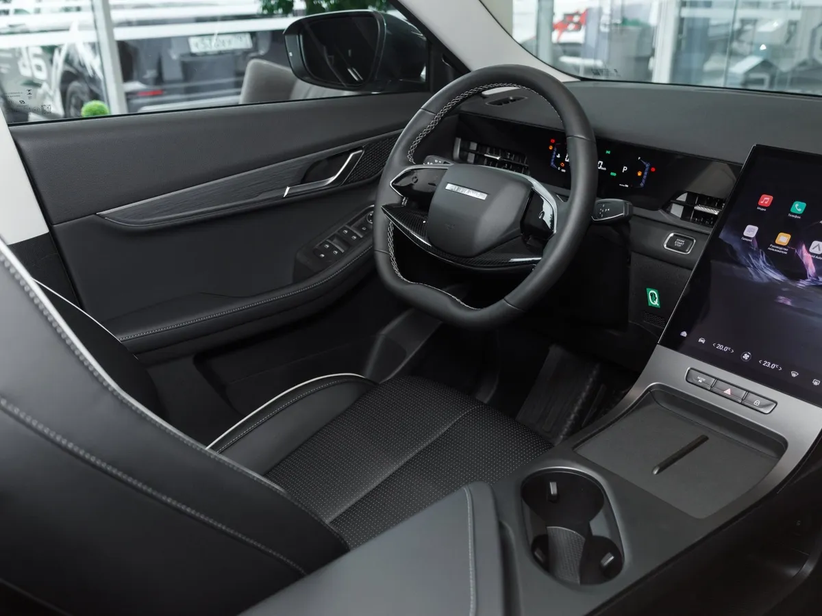 JELAND J6 1.5 DCT FWD (147 л.с.) Комфорт Белый в АВИЛОН. Слайд №13