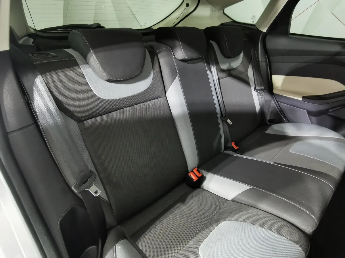 Ford Focus 1.6 PowerShift (125 л.с.) Trend Sport Голубой в АВИЛОН. Слайд №16