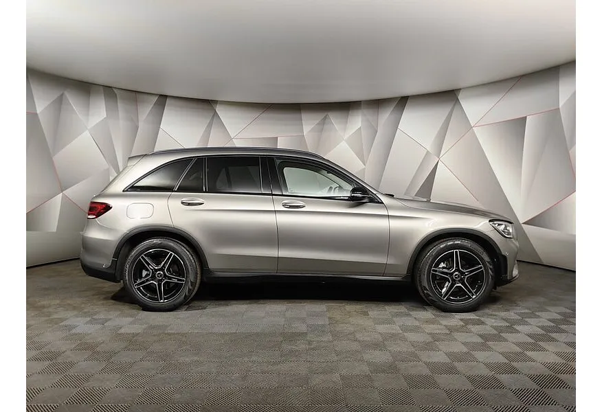 Mercedes-Benz GLC 300 9G-TRONIC 4MATIC (249 л.с.) Sport Plus Серый в АВИЛОН. Слайд №6