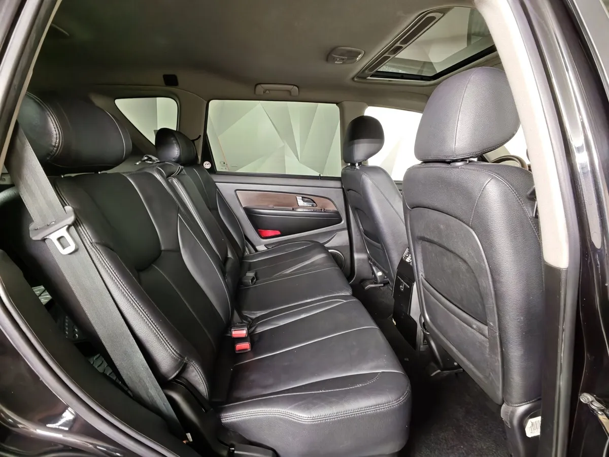 SsangYong Rexton 3.2 T-Tronic AWD (220 л.с.) Черный в АВИЛОН. Слайд №16