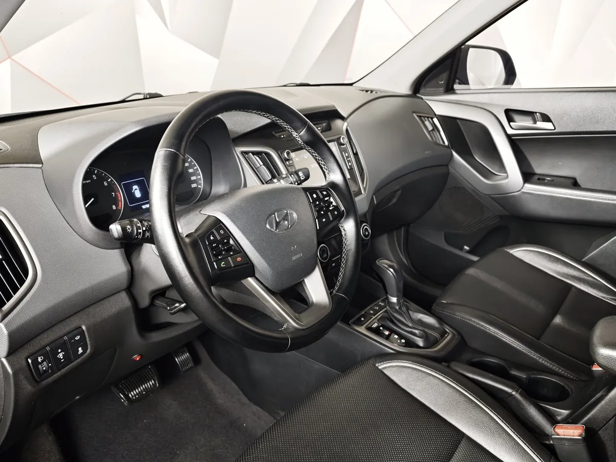 Hyundai Creta 2.0 AT AWD (149 л.с.) Travel Черный в АВИЛОН. Слайд №19