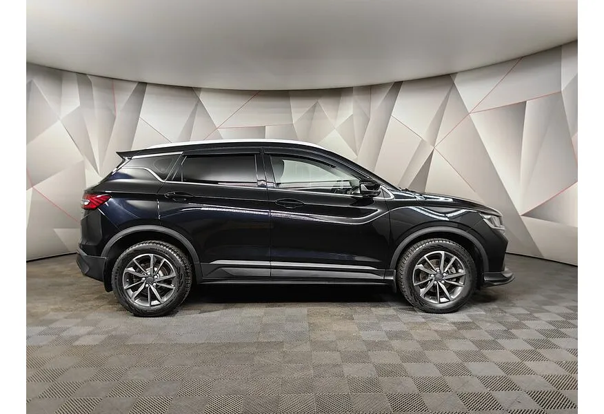 Geely Coolray 1.5T 7DCT 2WD (150 л.с.) Comfort Черный в АВИЛОН. Слайд №6