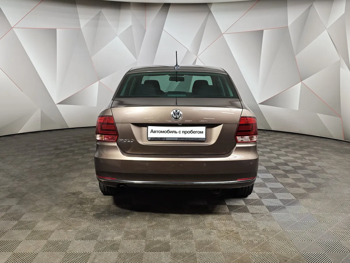 Volkswagen Polo 1.6 MPI AT (110 л.с.) Comfortline Коричневый в АВИЛОН. Слайд №8