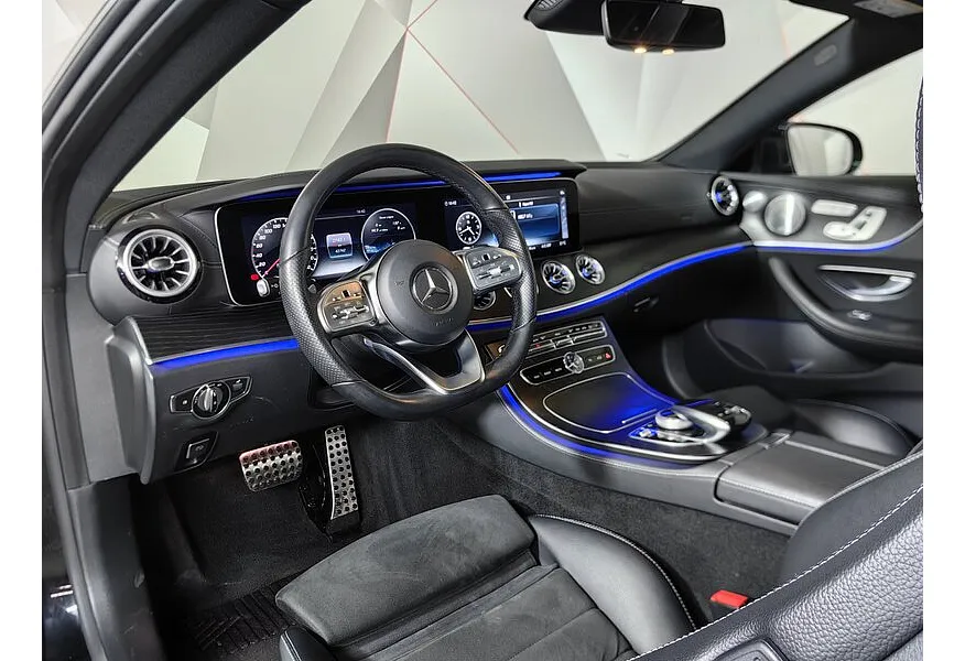 Mercedes-Benz E-Класс E 200 4MATIC G-TRONIC (184 л.с.) Sport Черный в АВИЛОН. Слайд №19