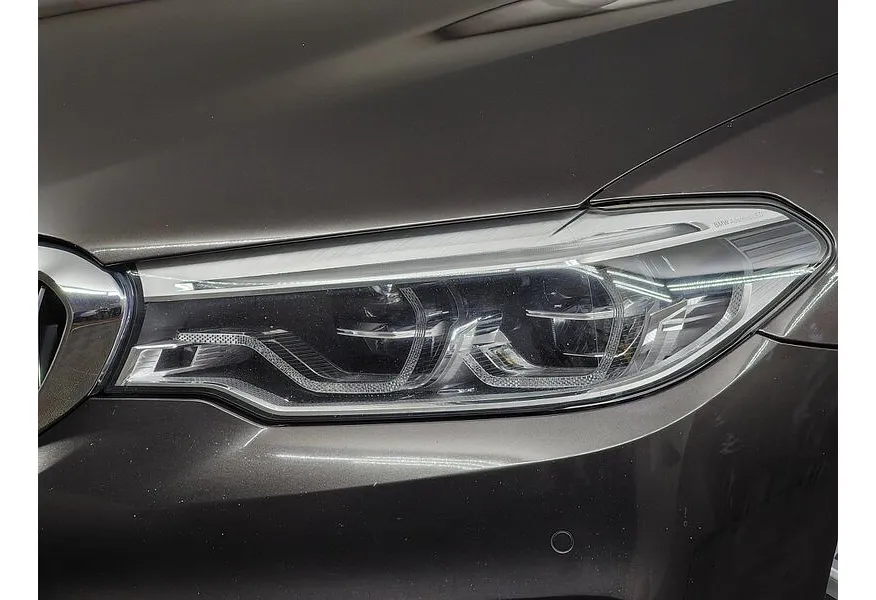 BMW 5 серия 520d Steptronic (190 л.с.) Коричневый в АВИЛОН. Слайд №8