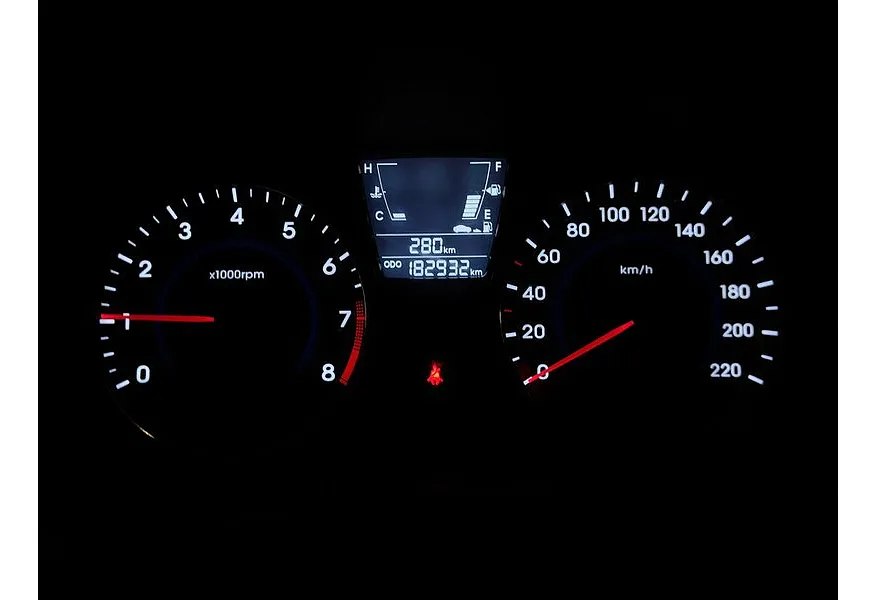 Hyundai Solaris 1.4 MT (107 л.с.) Optima Синий в АВИЛОН. Слайд №15