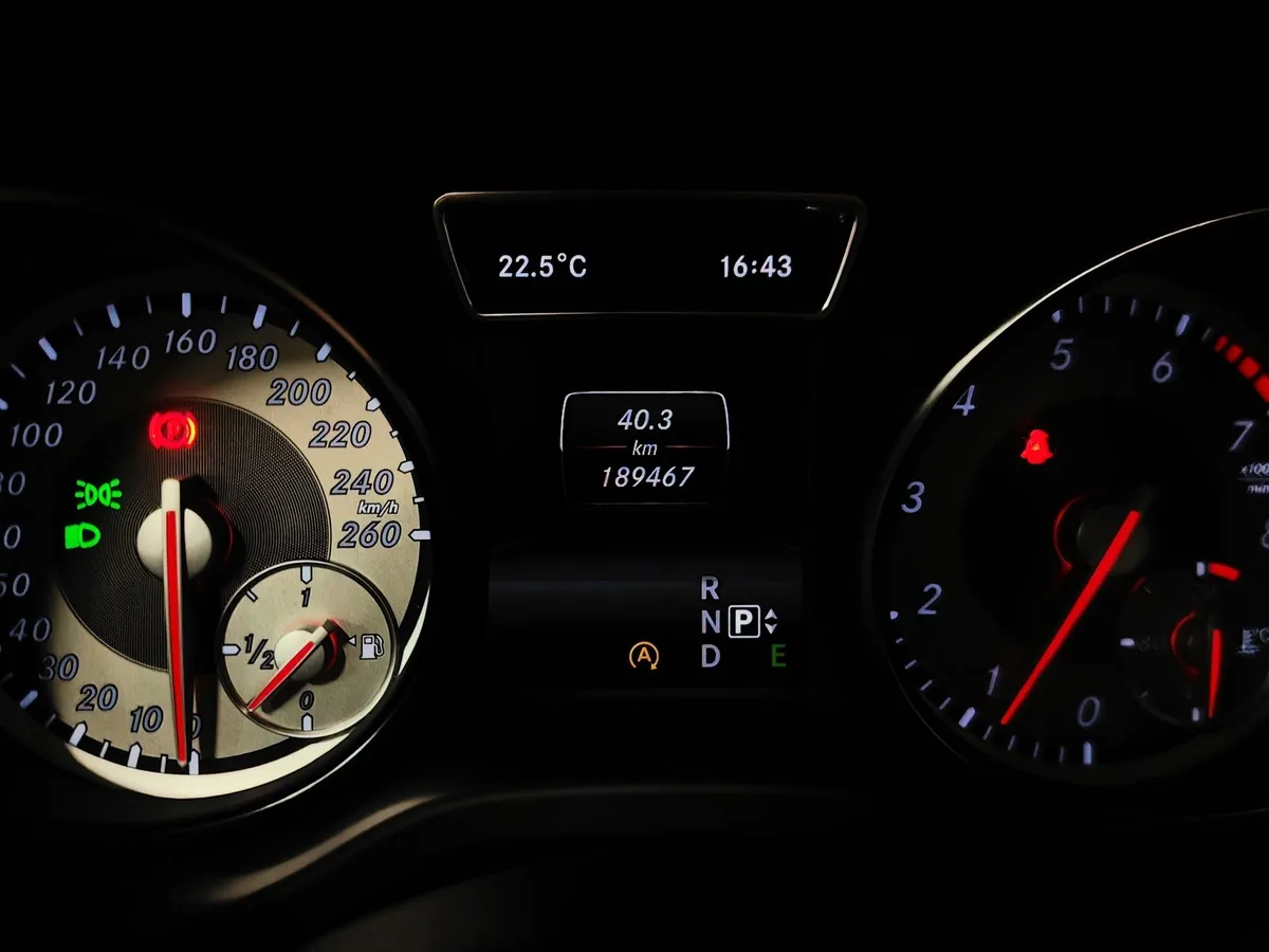 Mercedes-Benz GLA 250 7G-DCT 4MATIC (211 л.с.) Особая серия Белый в АВИЛОН. Слайд №18