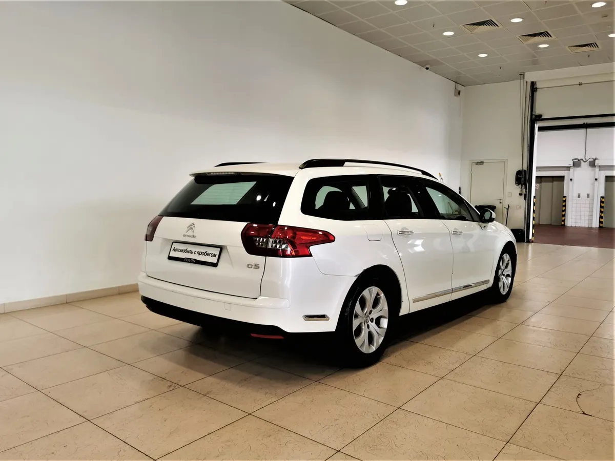 Citroen C5 1.6 THP AT (150 л.с.) Белый в АВИЛОН. Слайд №2