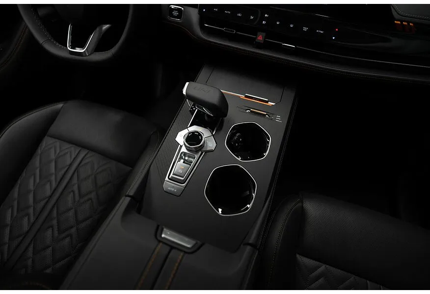 АВИЛОН - Changan UNI-K 2.0 AT 4WD (226 л.с.) Tech Синий - slide 10