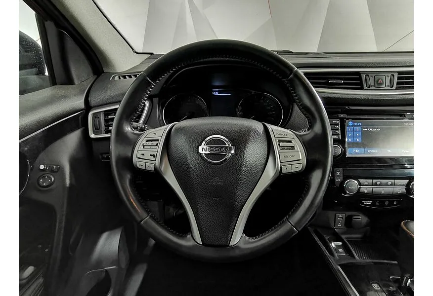 Nissan Qashqai 2.0 CVT (144 л.с.) Красный в АВИЛОН. Слайд №19