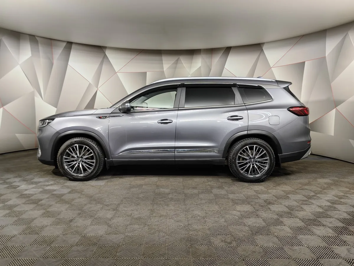 Chery Tiggo 8 Pro 1.6 TGDI DCT7 (186 л.с.) Prestige Dreamline Серый в АВИЛОН. Слайд №5