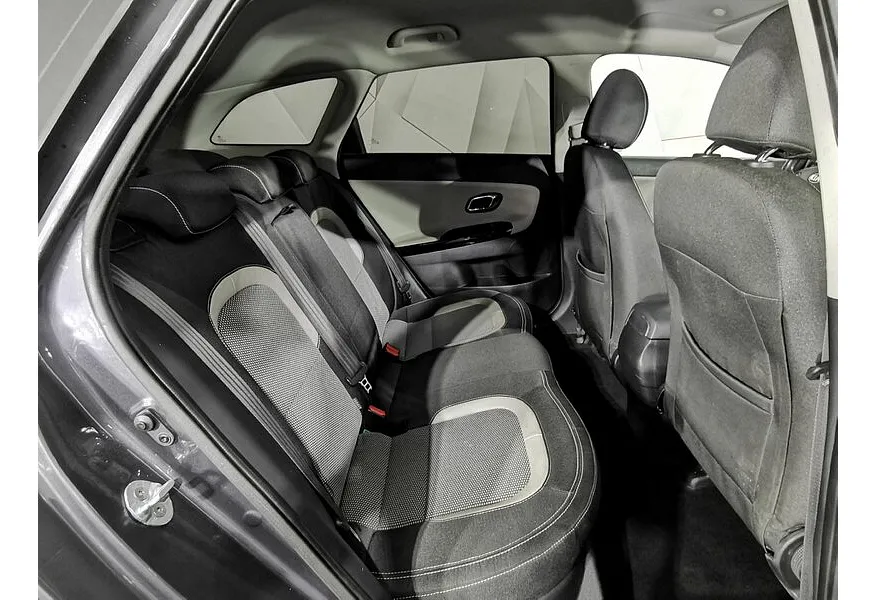 Kia Ceed 1.6 DCT (135 л.с.) Prestige Серый в АВИЛОН. Слайд №17