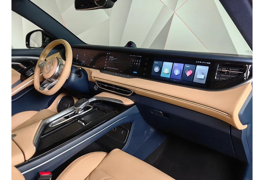 Voyah Free 1.5 AT AWD (694 л.с.) Черный в АВИЛОН. Слайд №12