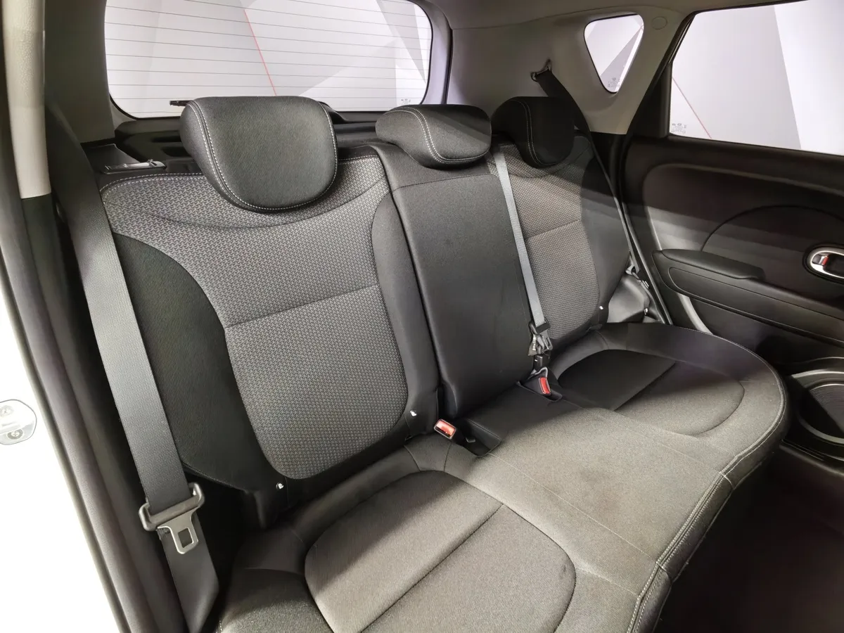 Kia Soul 2.0 MPI AT (150 л.с.) Classic Белый в АВИЛОН. Слайд №17
