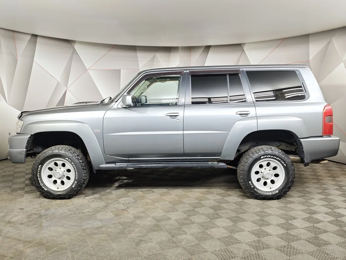 Nissan Patrol 3.0 Di AT (160 л.с.) Серый в АВИЛОН. Слайд №5