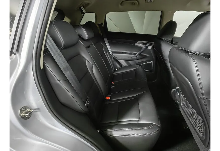Geely Atlas 1.8 AT (184 л.с.) Luxe LED Серебристый в АВИЛОН. Слайд №16