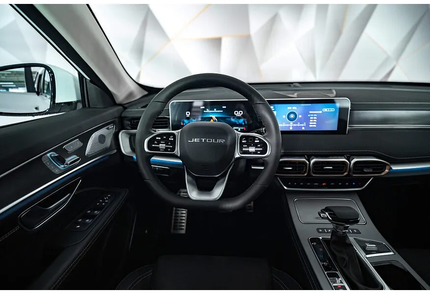 JETOUR X70 Plus 1.6 DCT (190 л.с.) Luxury Белый в АВИЛОН. Слайд №7