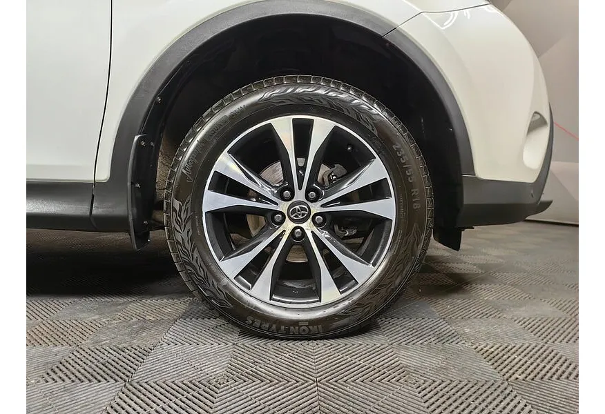 АВИЛОН - Toyota RAV4 2.5 AT 4WD (180 л.с.) Престиж Белый - slide 17