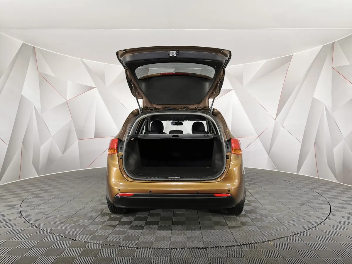 Kia Ceed 1.6 AT (130 л.с.) Luxe Коричневый в АВИЛОН. Слайд №11