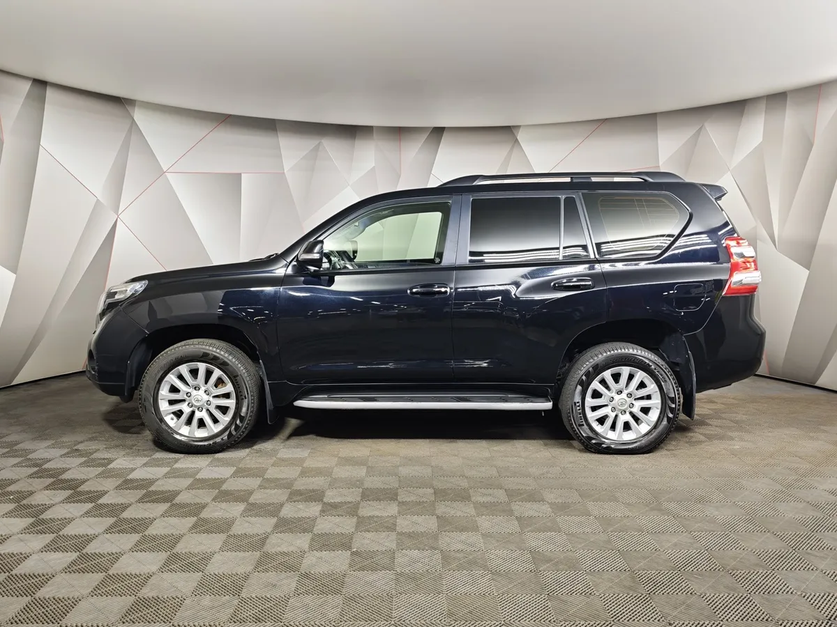 Toyota Land Cruiser Prado 4.0 AT 4WD (282 л.с.) Черный в АВИЛОН. Слайд №5