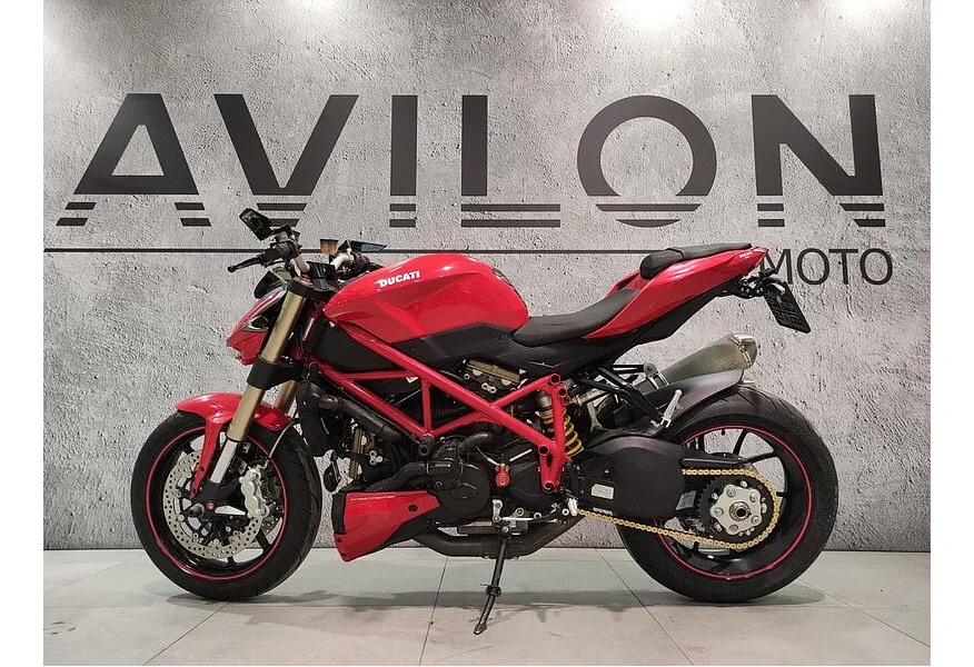 Ducati Streetfighter 848 849 см³ (132 л.с.) Красный в АВИЛОН. Слайд №3