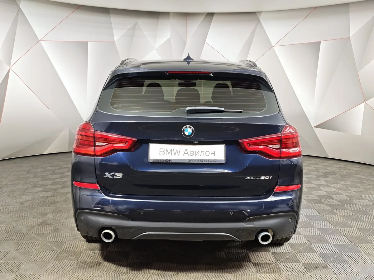 BMW X3 xDrive20i AT (184 л.с.) Черный в АВИЛОН. Слайд №4