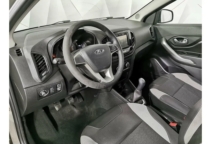 ВАЗ (Lada) XRAY 1.6 MT (106 л.с.) Бежевый в АВИЛОН. Слайд №12