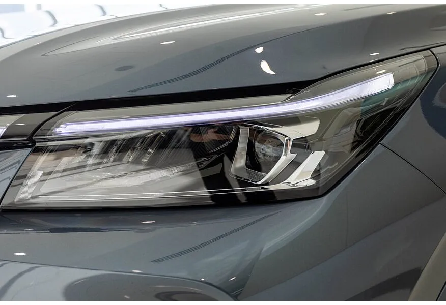 EVOLUTE i-SPACE 1.5 CVT (218 л.с.) (5 мест) Серый в АВИЛОН. Слайд №20