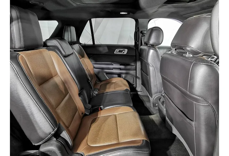 Ford Explorer 3.5 SelectShift 4WD (294 л.с.) Коричневый в АВИЛОН. Слайд №17