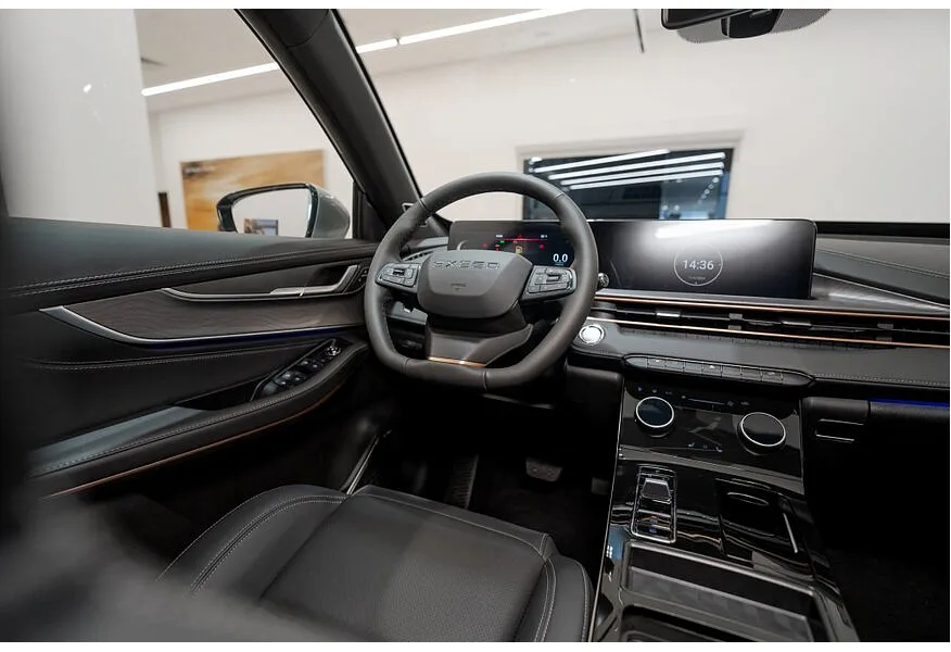 АВИЛОН - EXEED LX 1.6T 7DCT 4WD (150 л.с.) Premium Серебристый - slide 12