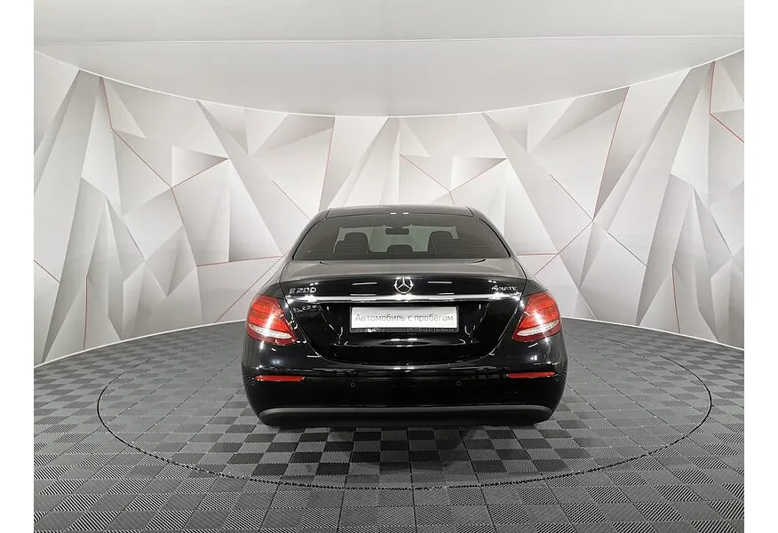 Mercedes-Benz E-Класс E 200 4MATIC 9G-TRONIC (197 л.с.) Premium (Локальная сборка) Черный в АВИЛОН. Слайд №6